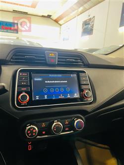 نيسان فيرسا